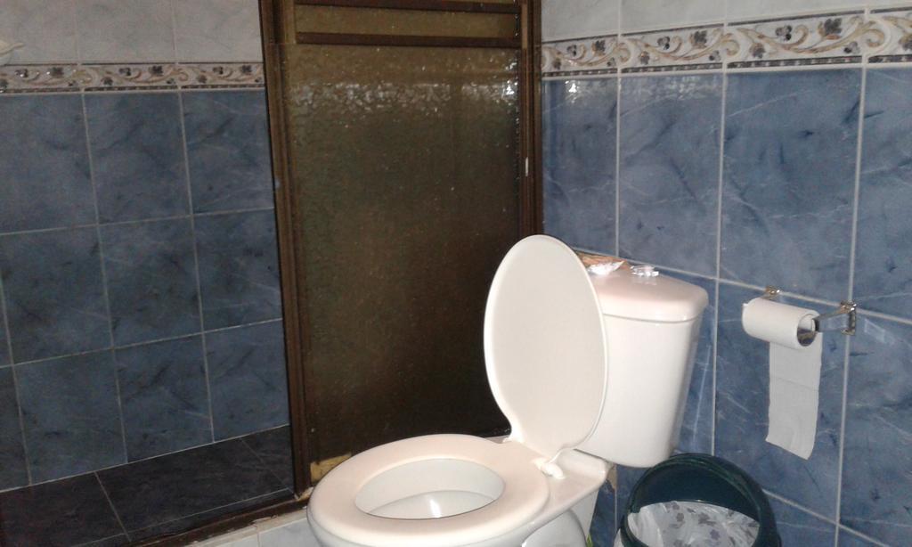 Hostal Jireh Tena Bagian luar foto
